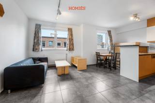 Graag stellen wij u dit bemeubelde appartement voor op een steenworp van het centrum van Leuven, vlak bij campus Heverlee, in een rustige en...