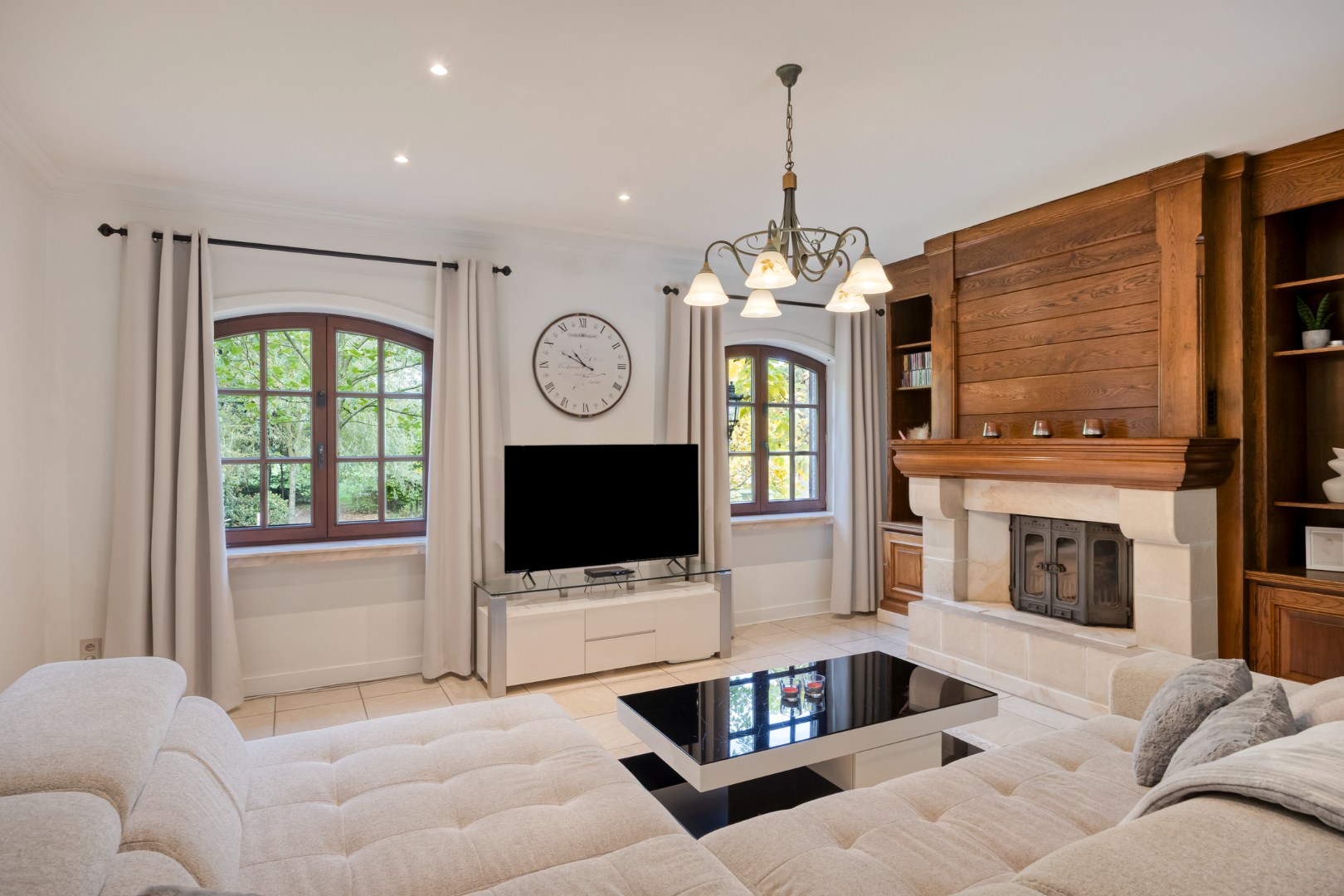 Prima onderhouden en ruime villa in Mol op een perceel van ca 30a ! - foto 4