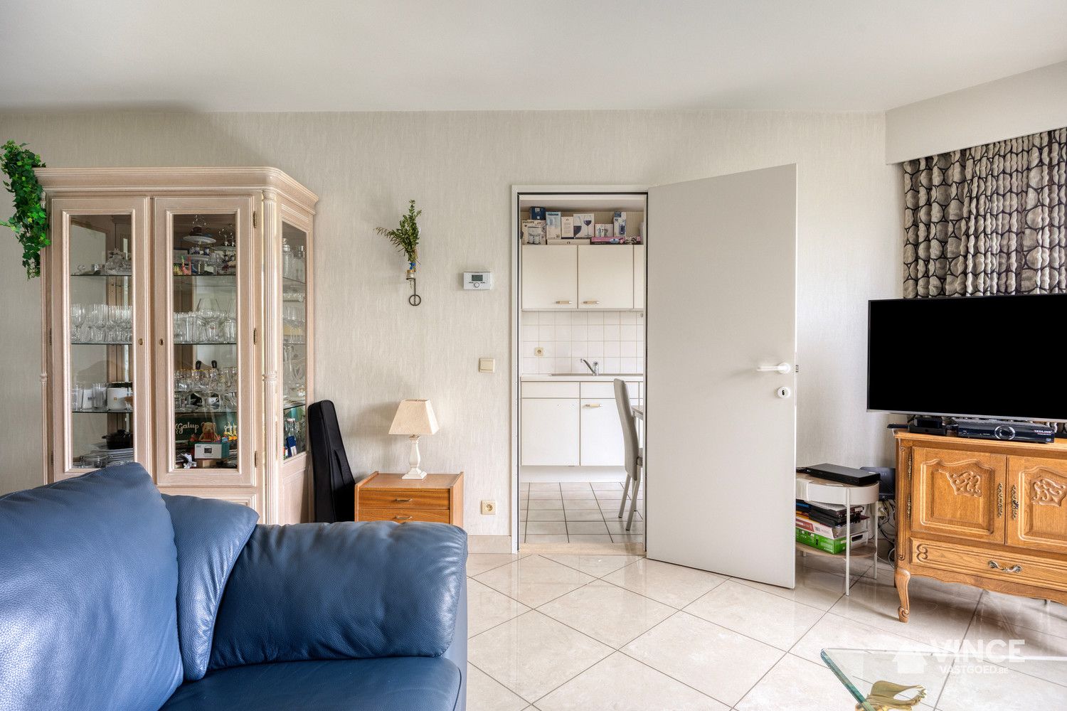 Instapklaar appartement met terras op toplocatie in Ekeren - foto 2