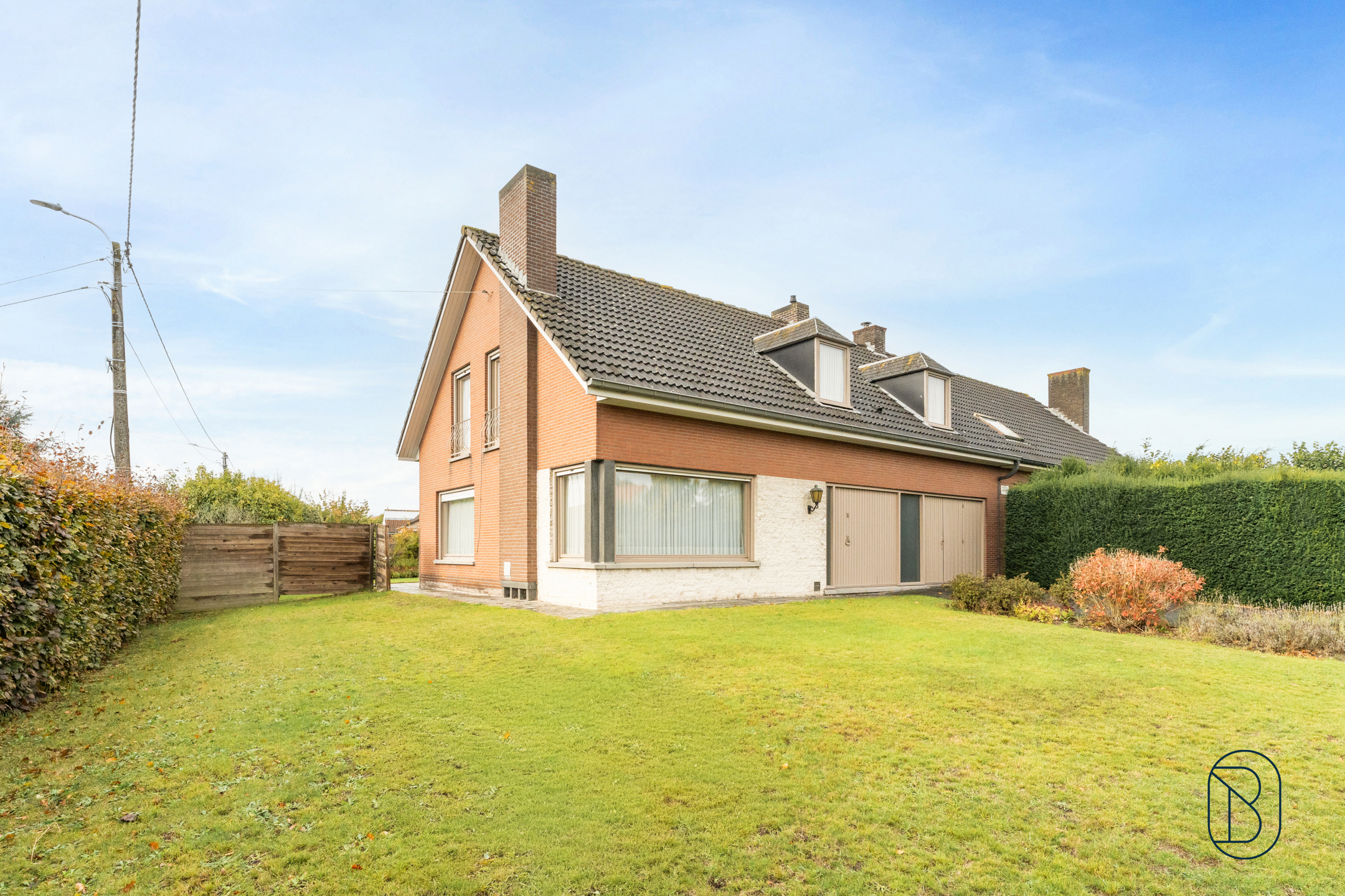 Goedgelegen, ruime degelijke halfopen woning! - foto 3