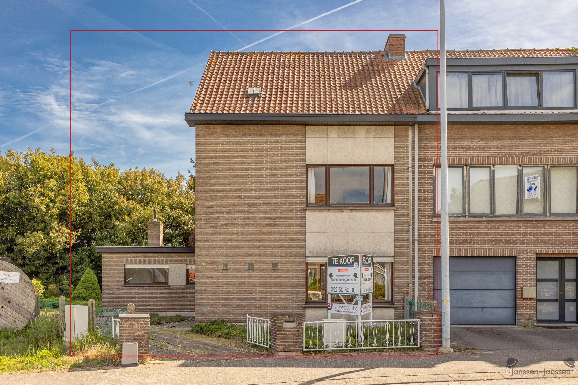 family house - photo 1
