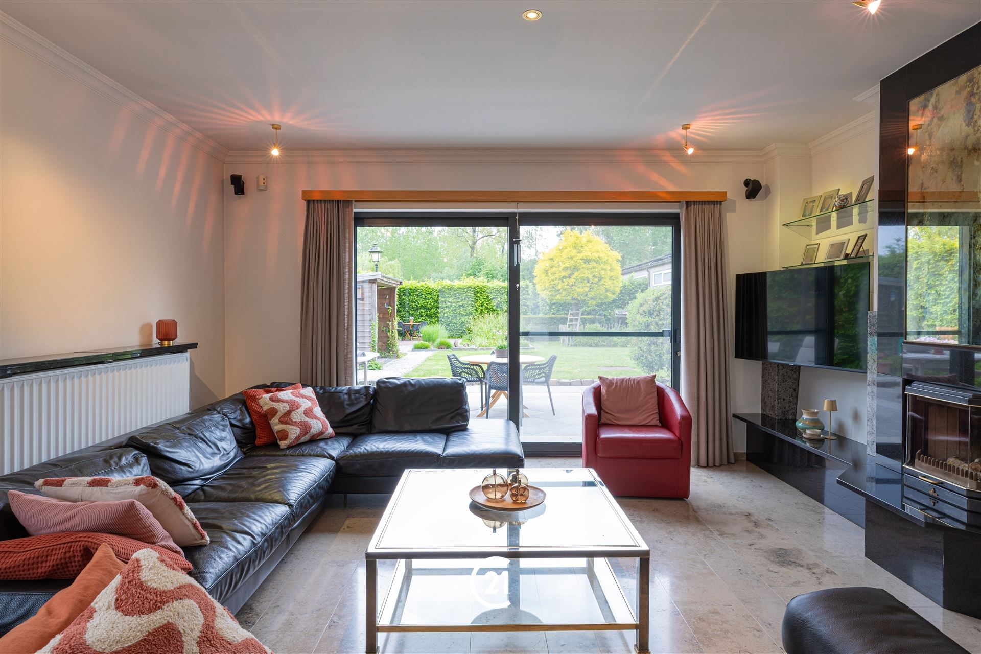 Instapklare villa met loods en tal van mogelijkheden - foto 5