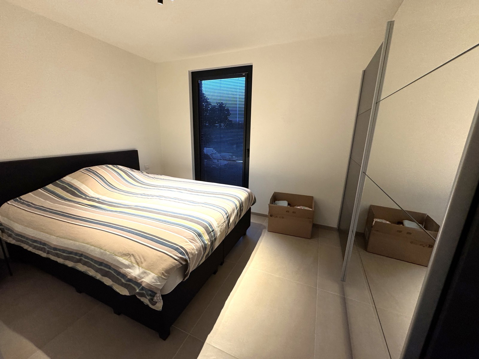 PRACHTIG APPARTEMENT MET TERRAS NABIJ CENTRUM OOSTROZEBEKE - foto 5