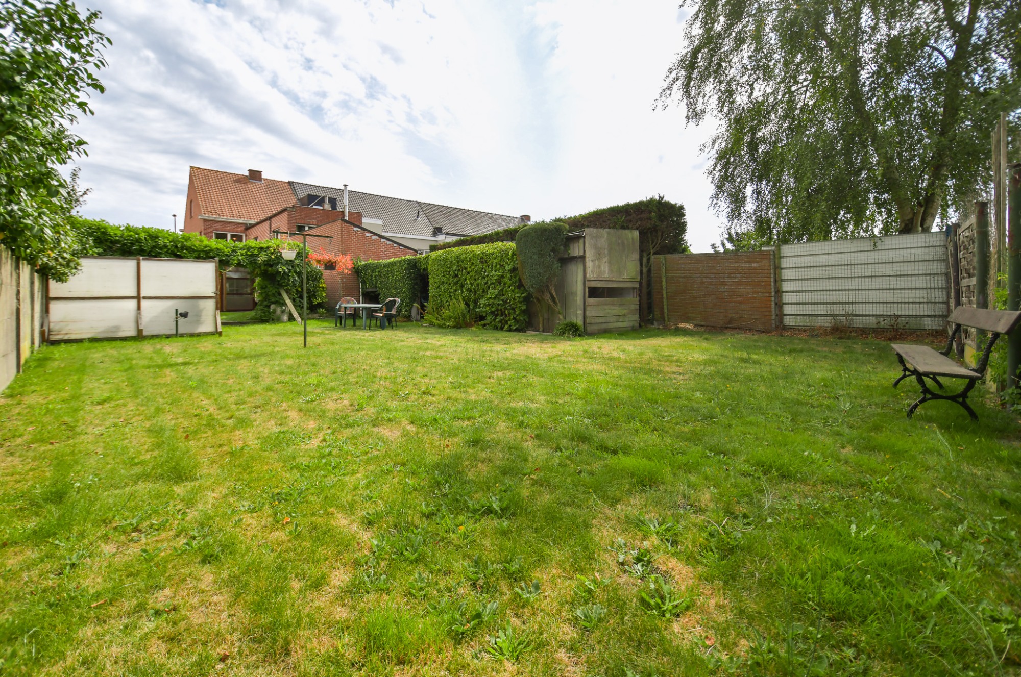 Rustig en centraal gelegen woning met landelijk uitzicht, grote garage en tuin - foto 4