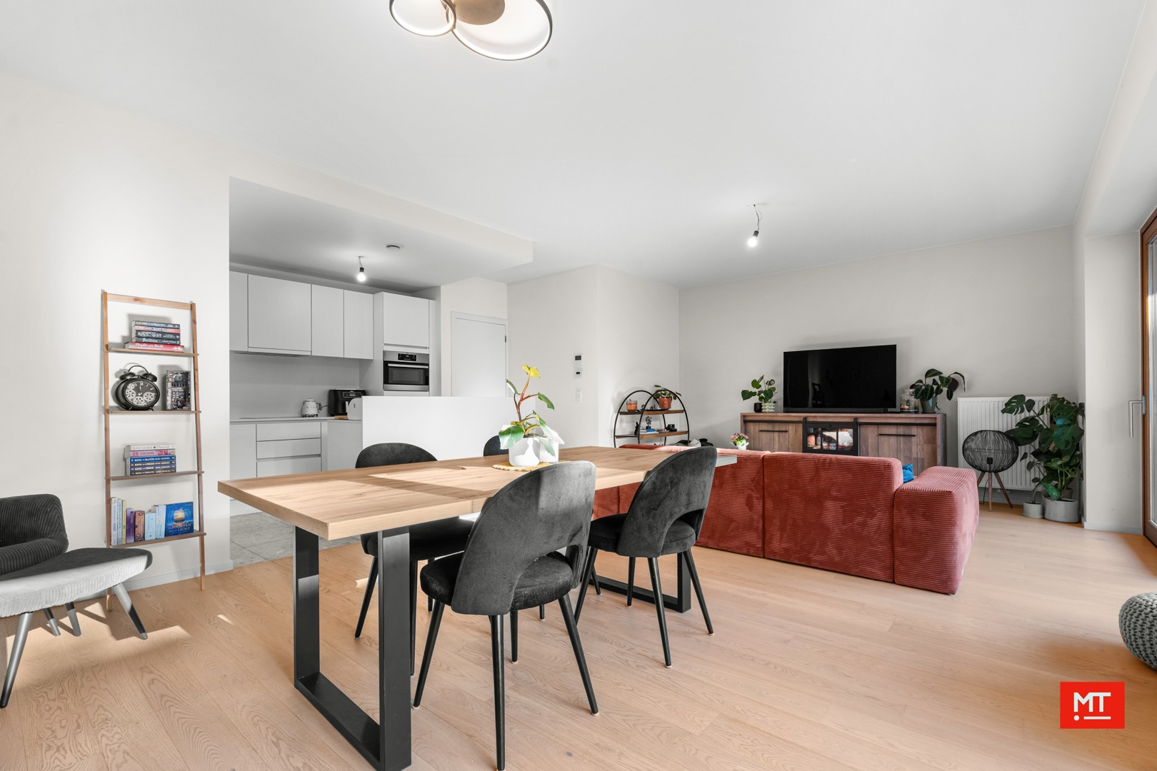 Apartment for sale in Ypres with 2 bedrooms - photo 4