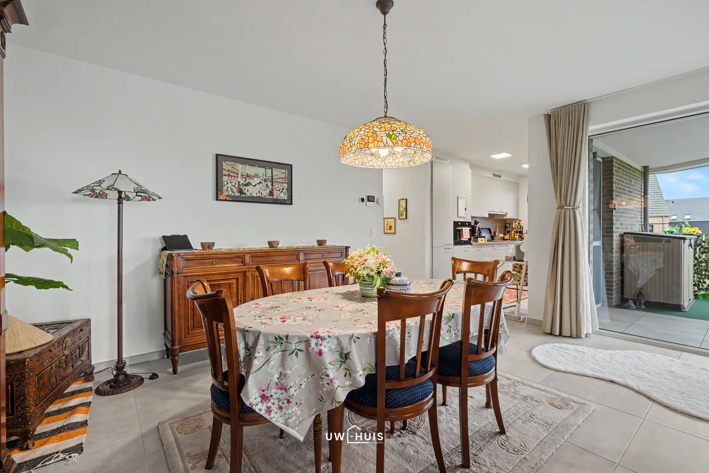 Instapklaar appartement met twee slaapkamers, terras en ondergrondse staanplaats - foto 4