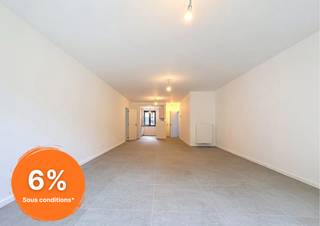 Ontdek in het hart van het dorp Orp, in een volledig gerenoveerde privéwoning met één verdieping van +/- 113 m 2, klaar om in te trekken. Het...