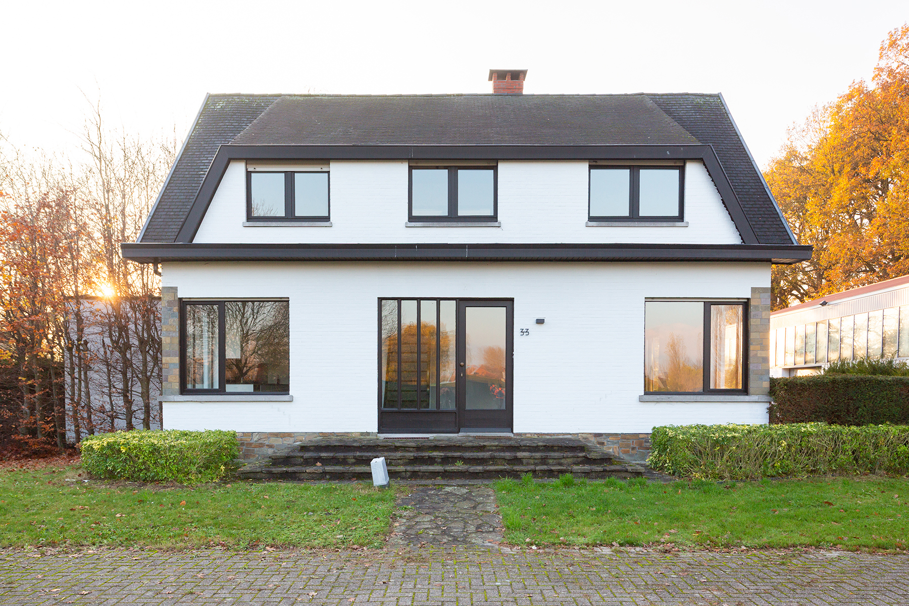 Edegem - Villa met 4 slaapkamers + garage + ruim magazijn 500m² - foto 3