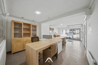 Commercial à vendre à Waregem