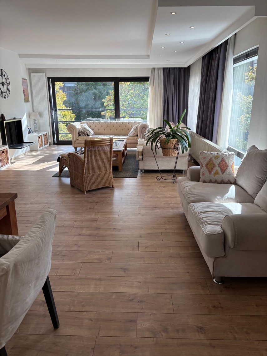 Appartement te koop in Borgerhout met 2 slaapkamers - foto 1