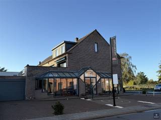 Commercial à vendre à Beveren-Kruibeke-Zwijndrecht