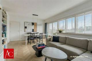 Appartement gelegen op de tweede verdieping in het hart van Beveren-Kruibeke-Zwijndrecht (Zwijndrecht centrum)Het appartement beschikt over twee...