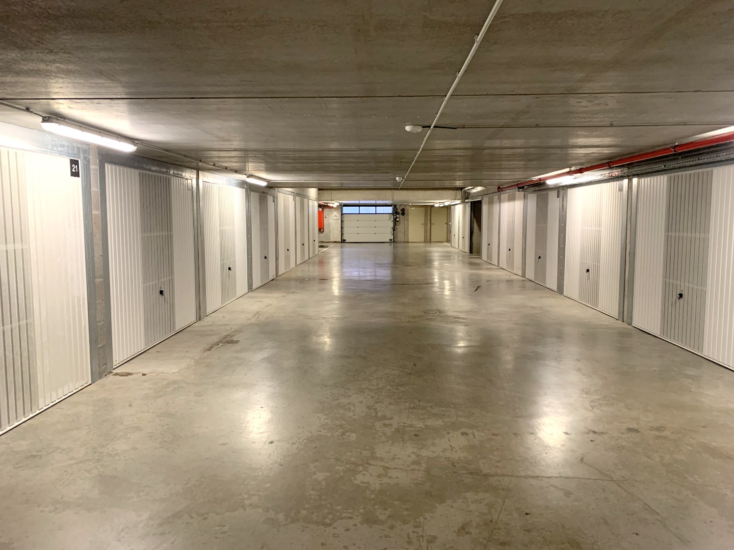 Garage for rent in Bruges - photo 5
