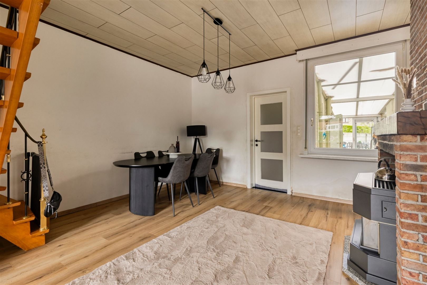 Instapklare rijwoning op 230 m² met 3 slaapkamers, 2 badkamers en grote garage. - foto 5