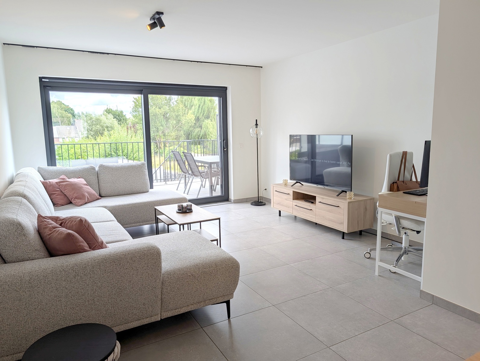 EnergieNEUTRAAL Duplex-app met 2 slpk, 2 garages,tuin+terras - foto 4