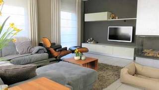 Instapklare energiezuinige woning (EPC B) met tuin en privacy in ZonhovenDeze uitstekend onderhouden gezinswoning biedt 198 m² bewoonbare oppervlakte...