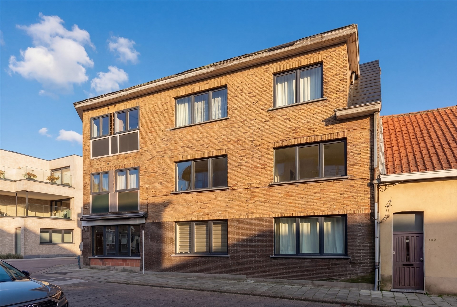 Commercial for sale in Wetteren with 10 bedrooms - photo 3