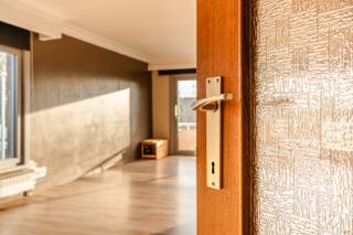 Welkom te Geeraard De Cremerstraat 122 b3 te Rupelmonde. Gelegen nabij het centrum van Rupelmonde vinden we dit ruime appartement.We parkeren de auto...