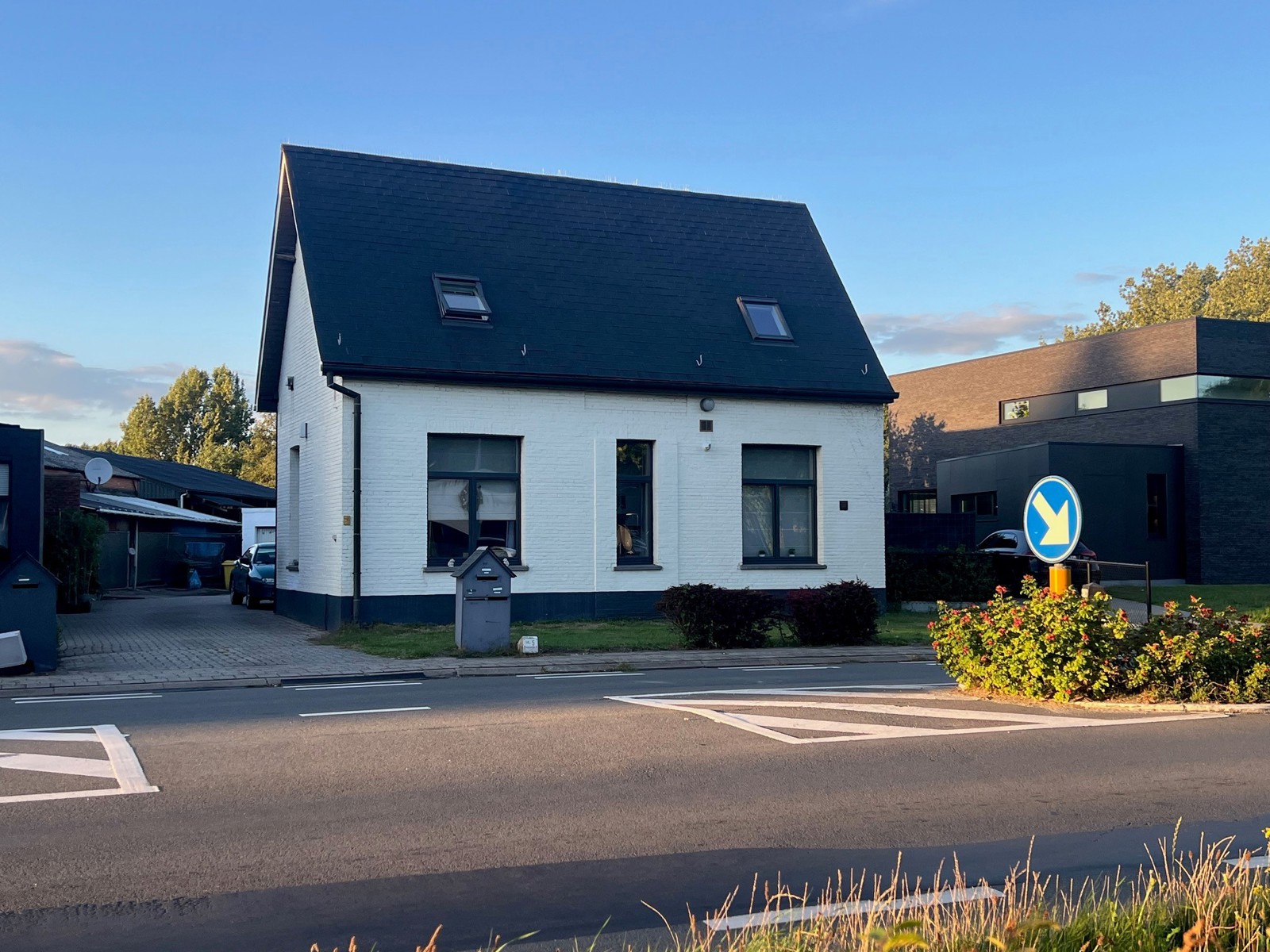 Vrijstaande woning op een mooi perceel van 944 m². - foto 4