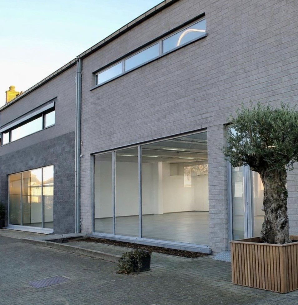 Modern en instapklaar handelspand vlakbij E17 - photo 3