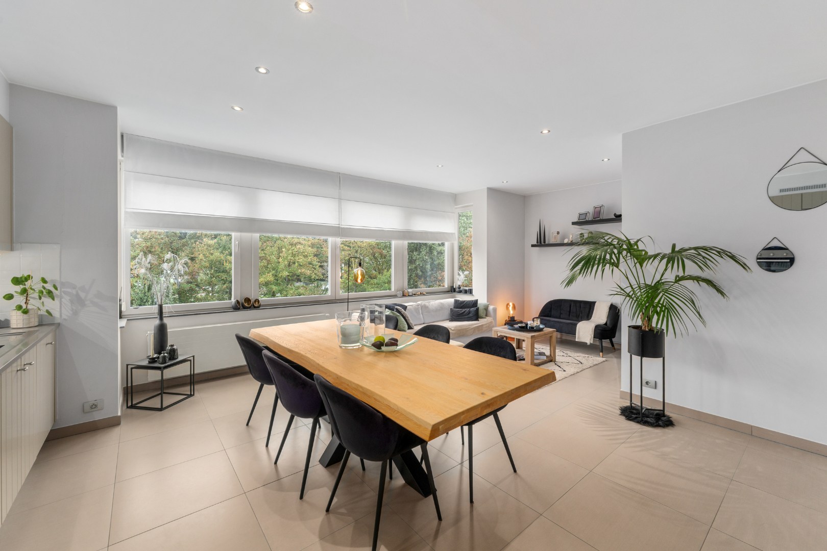 Instapklaar appartement met prachtig open en groen zicht nabij de zeedijk van Heist. - foto 4
