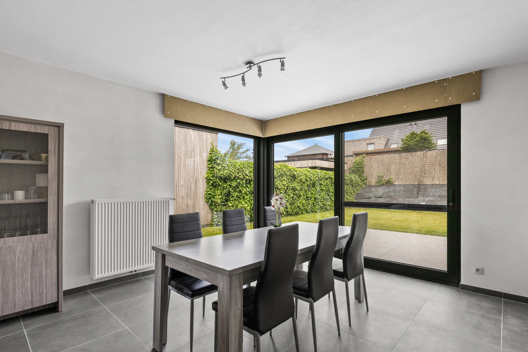 Instapklare open bebouwing met 4 slaapkamers - foto 4