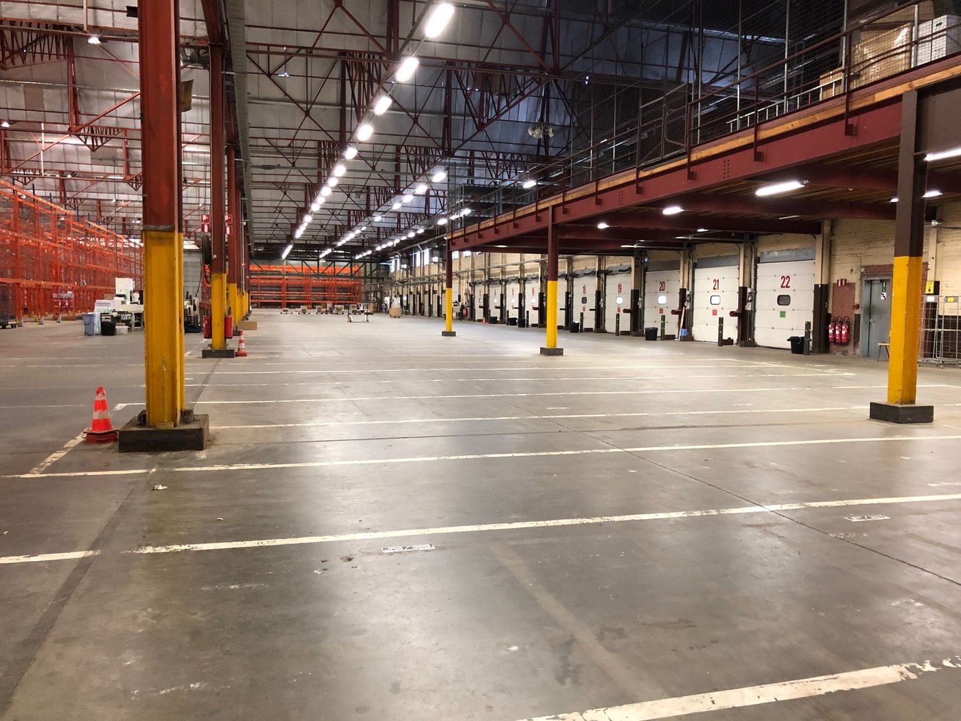 6.458 m² logistieke loods vlak bij E42/E19 - foto 5