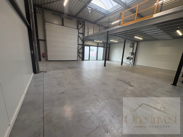 BEDRIJFSHAL OP BEDRIJVENPARK RIETKOLK TE LOMMEL - foto 5