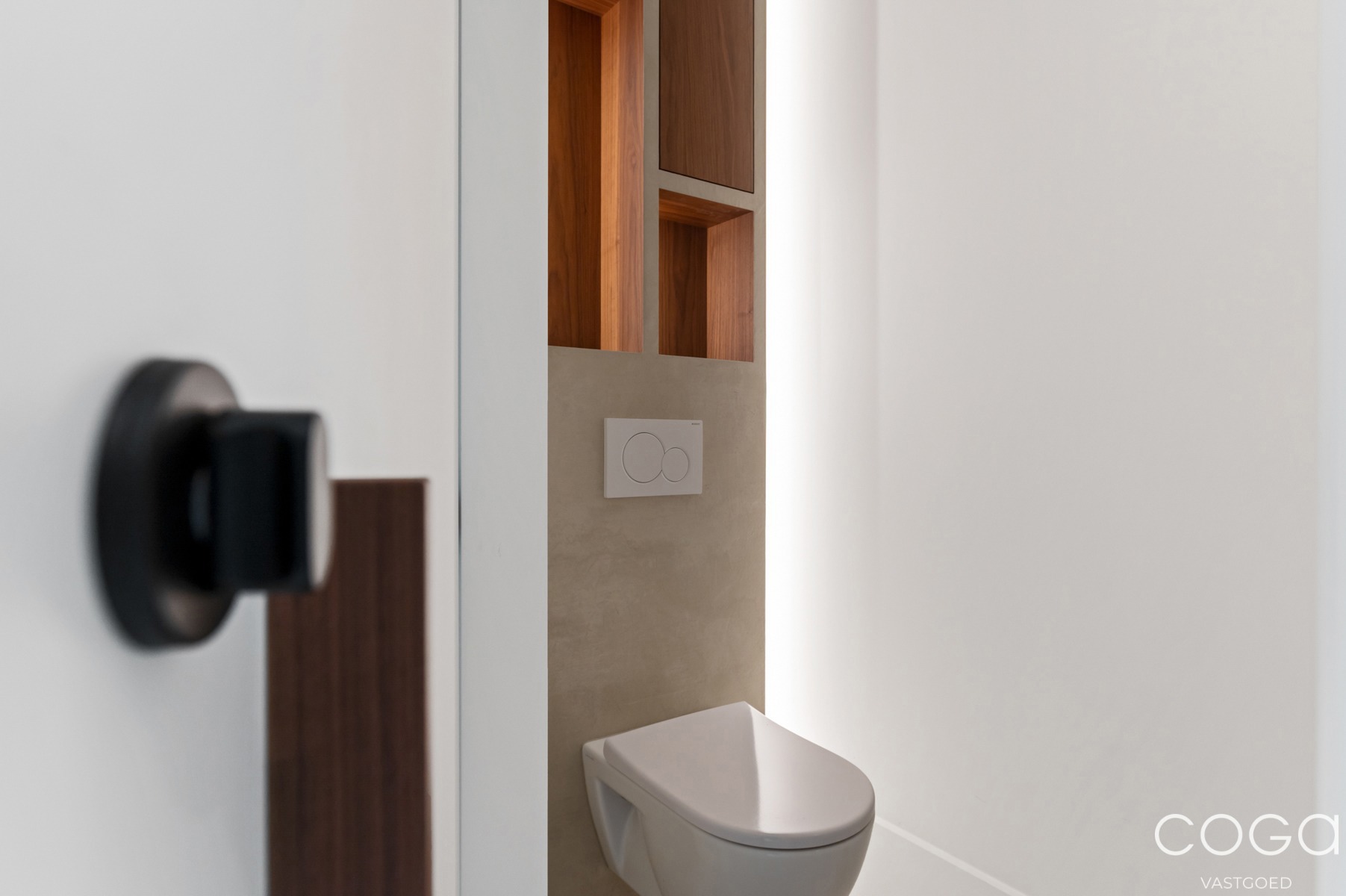 Exclusief afgewerkte nieuwbouwvilla op 2.295m².  - foto 5