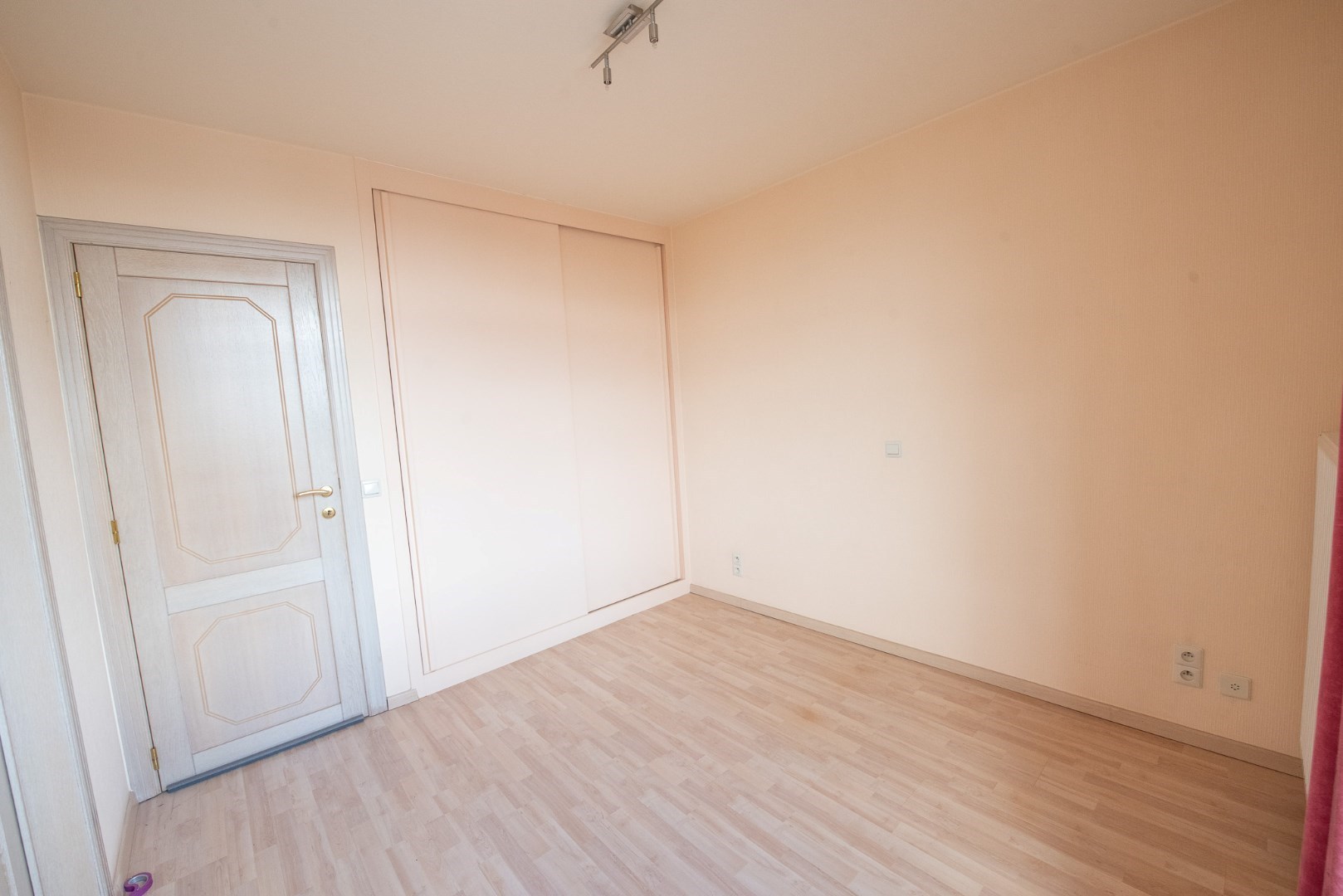 Goed onderhouden appartement (1 slaapkamer) met garage centrum Anzegem. - foto 5