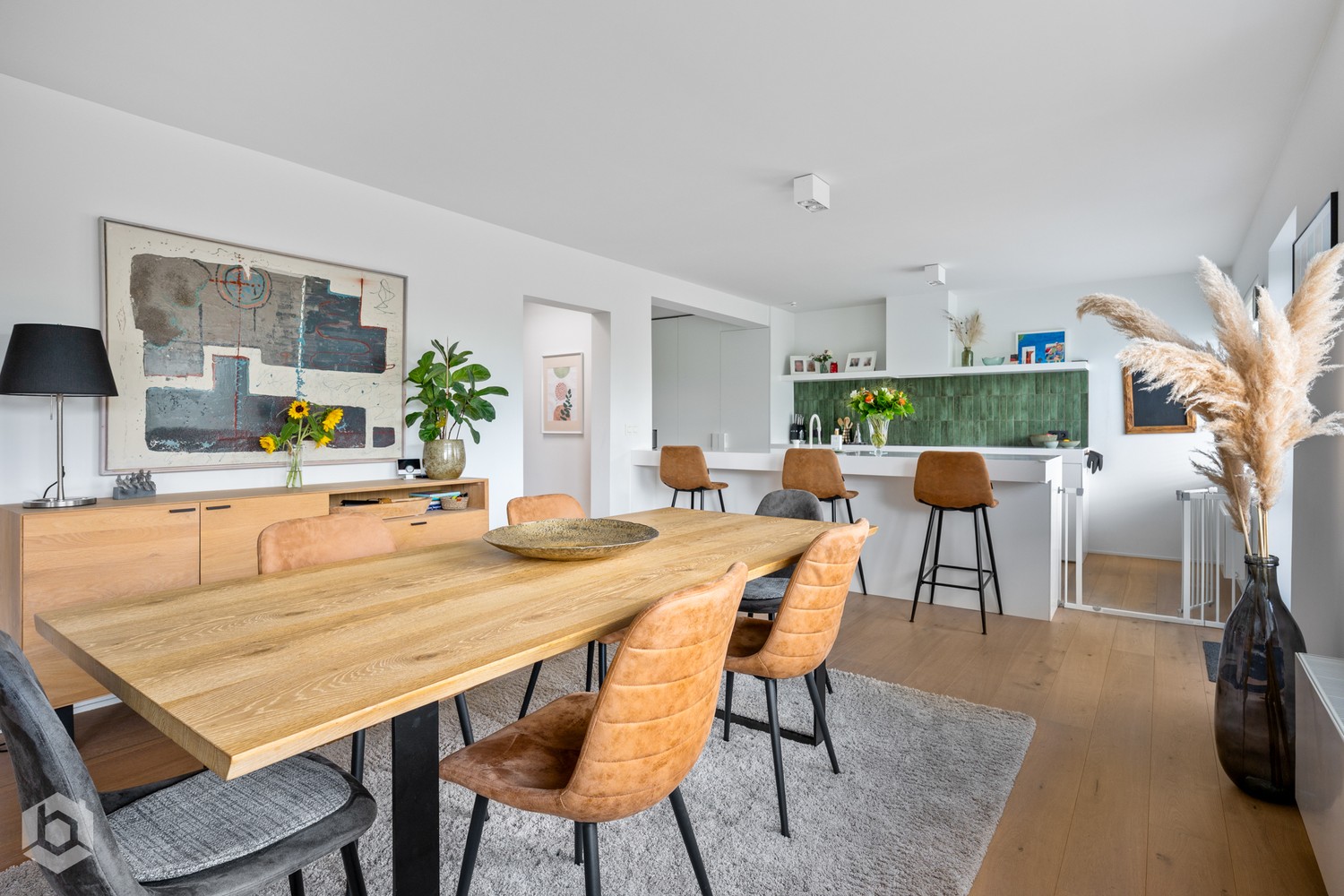 Ruime penthouse met 2 slpkrs, royaal dakterras en ruime garage - foto 4
