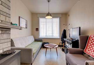 Nabij het centrum van Roeselare bevindt zich deze te renoveren woning. Voor starters biedt dit renovatieproject een unieke kans om een eigen...