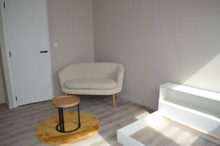 Deze kamer (nr. 9) maakt deel uit van een gebouw waarin zich 9 studentenkamers bevinden en is gelegen op 500m van het station en wandelafstand van...