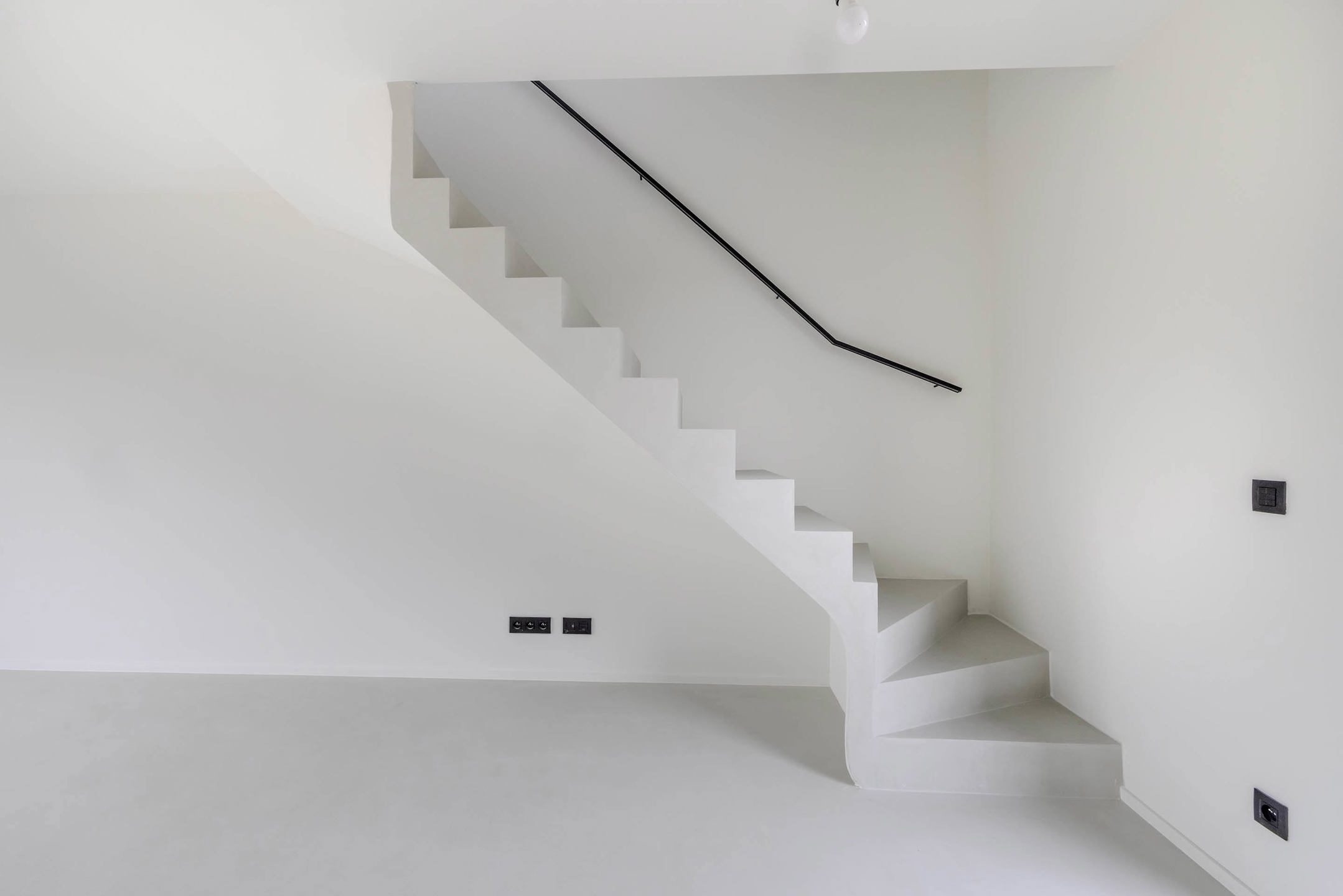 High-end &amp; stijlvol afgewerkte nieuwbouwwoning rechts - foto 4