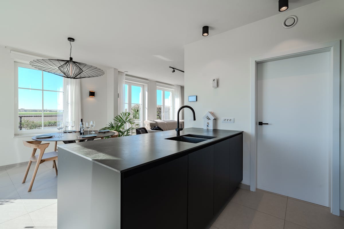 Prachtige woning met 3 slaapkamers en uniek open zicht! - foto 4