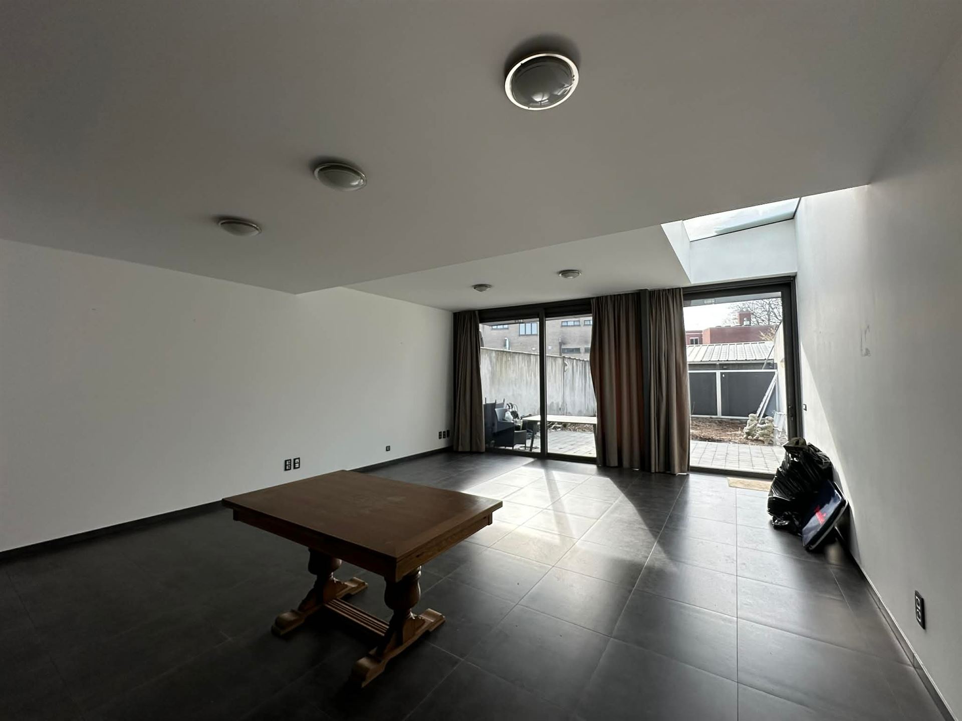 Ruim GLV appartement met 1 slaapkamer en tuin. - foto 5