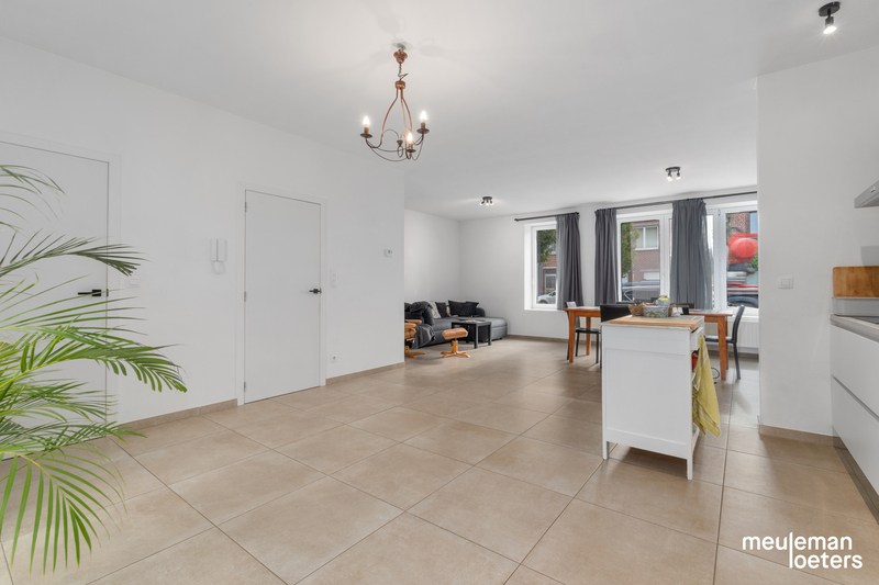 Appartement à vendre à Oostkamp avec 8 chambres - photo 3