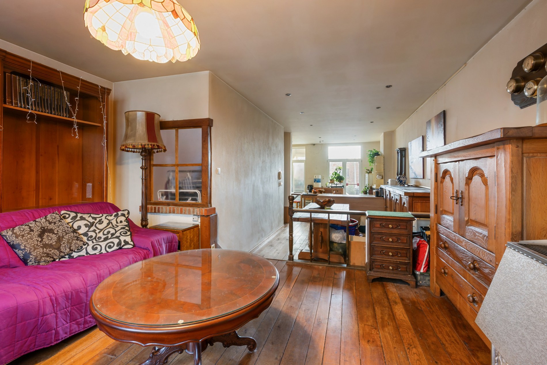 Te renoveren woning aan gezellig Kroonplein - foto 3