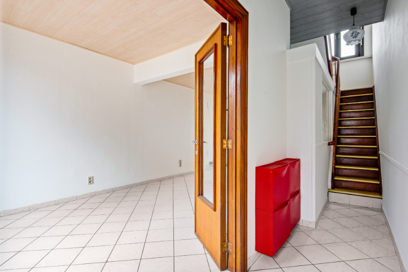 Rustig gelegen EGW met 3 SLK &amp; ZUID-tuin met uitweg - foto 2