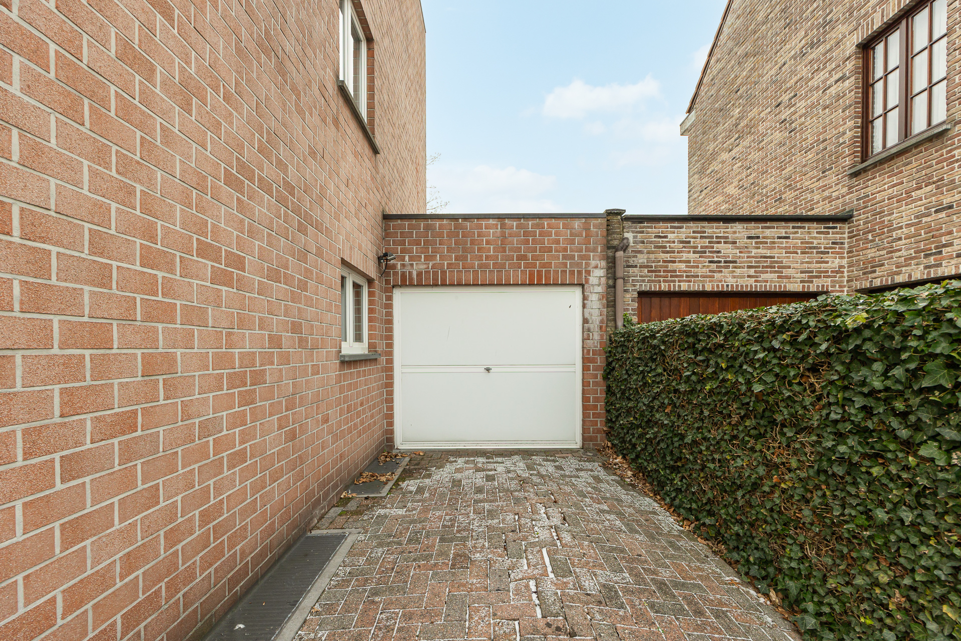 House for sale in Antwerp with 4 bedrooms - photo 3