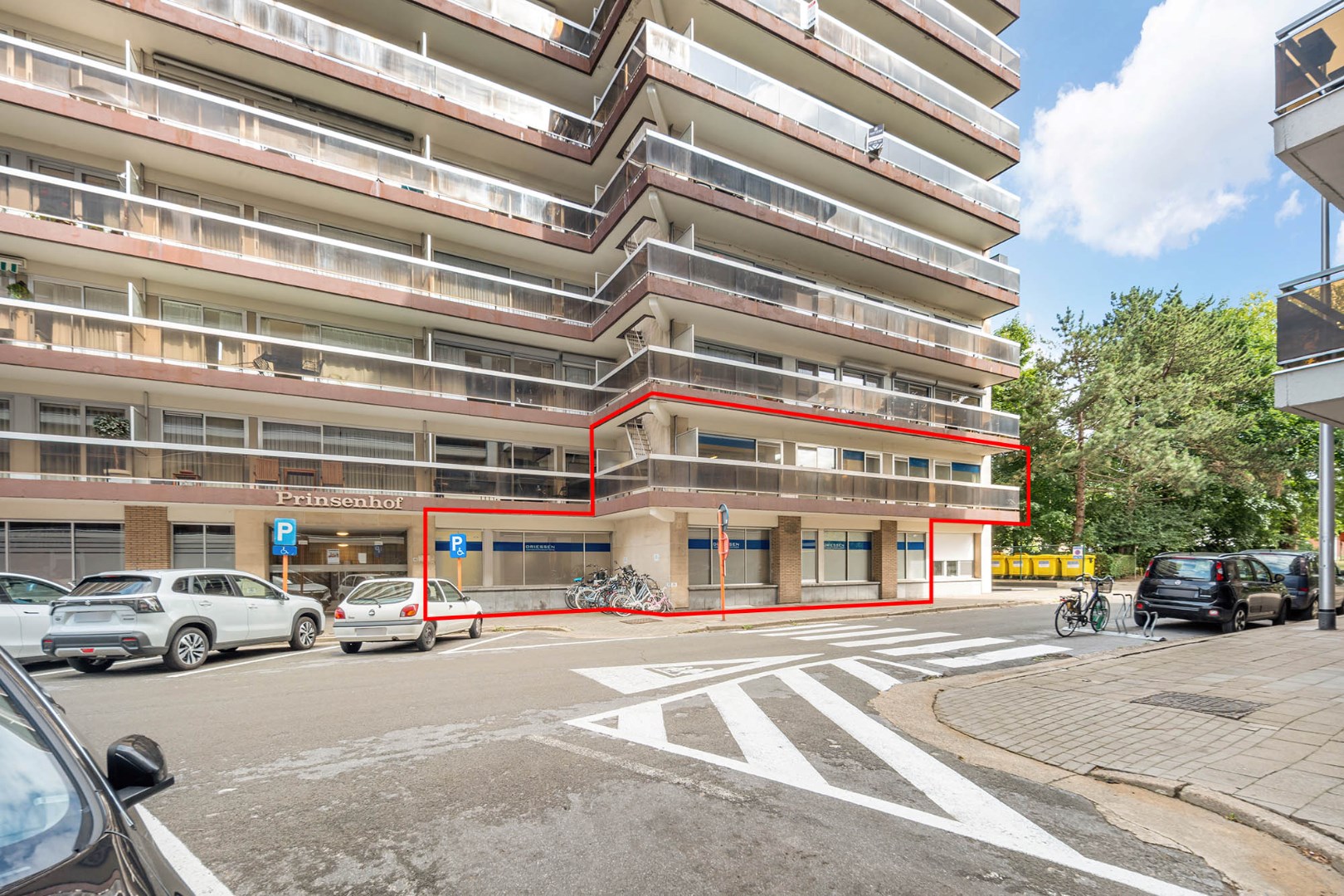 Handelspand op toplocatie, 226m², ruime parkeergelegenheid - foto 1