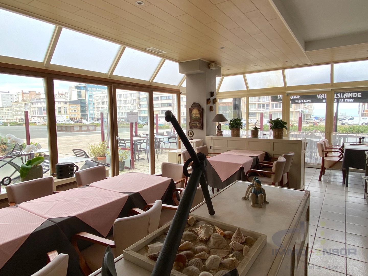 Goedgelegen handelspand + horeca-inrichting - foto 2