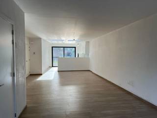 BEZOEK AANVRAGEN ENKEL MOGELIJK VIA VOLGENDE LINK: https://verlinden.mijnhuurprofiel.be/property/ab6c3835-8a55-4e51-a644-4bbc72294510Deze...