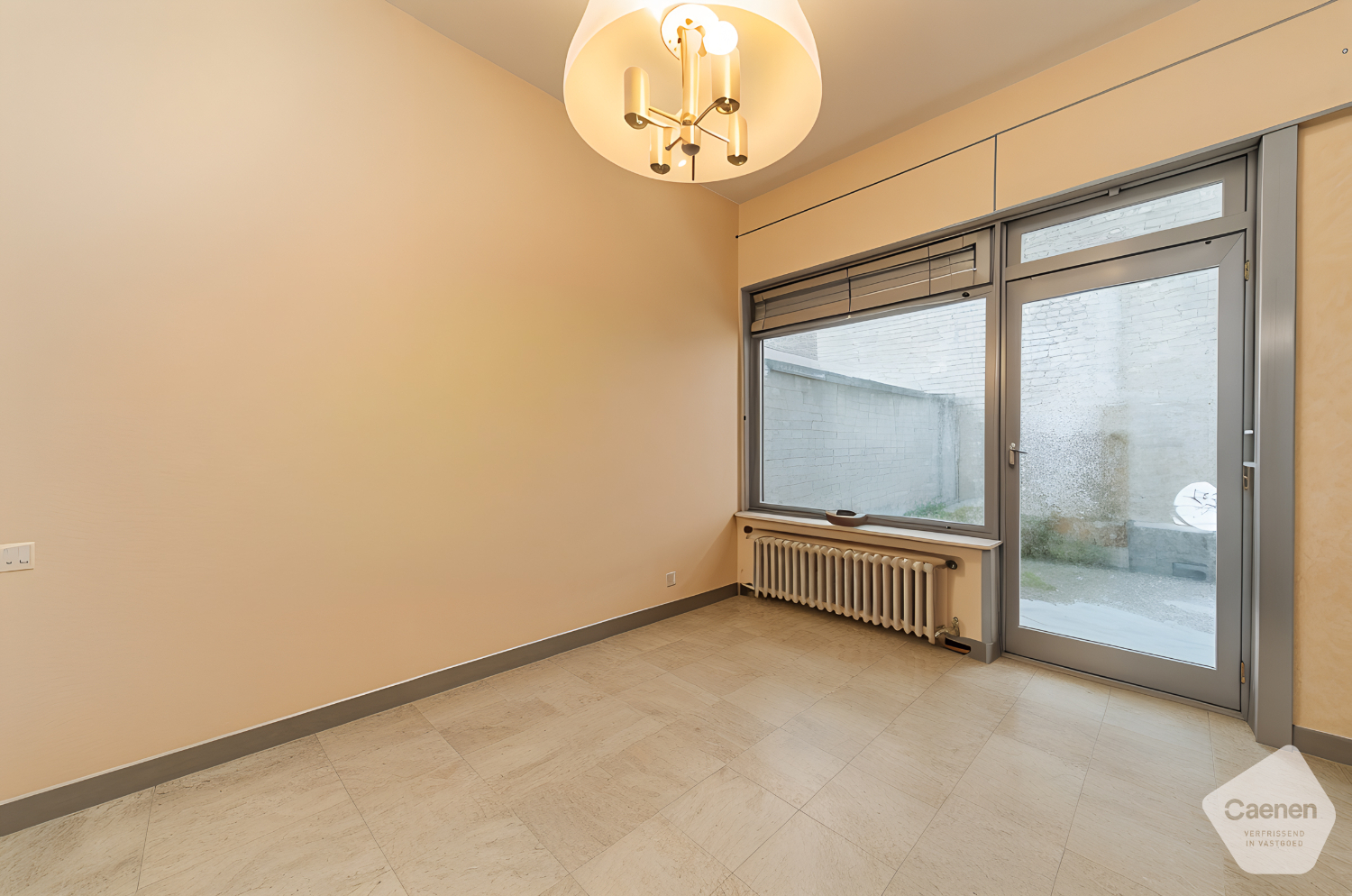 Te koop – Gelijkvloers handelspand met berging en woonmogelijkheid - foto 5