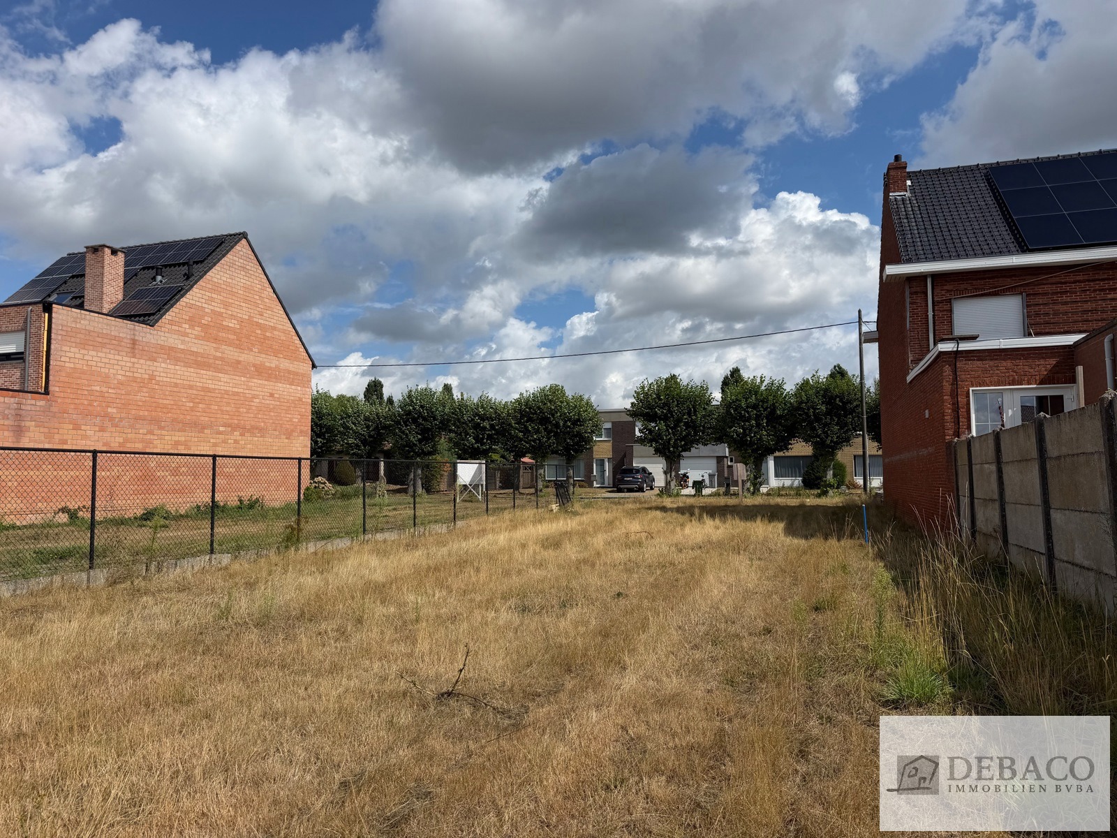 Gunstig gelegen bouwgrond met vergund project voor HOB! - foto 4