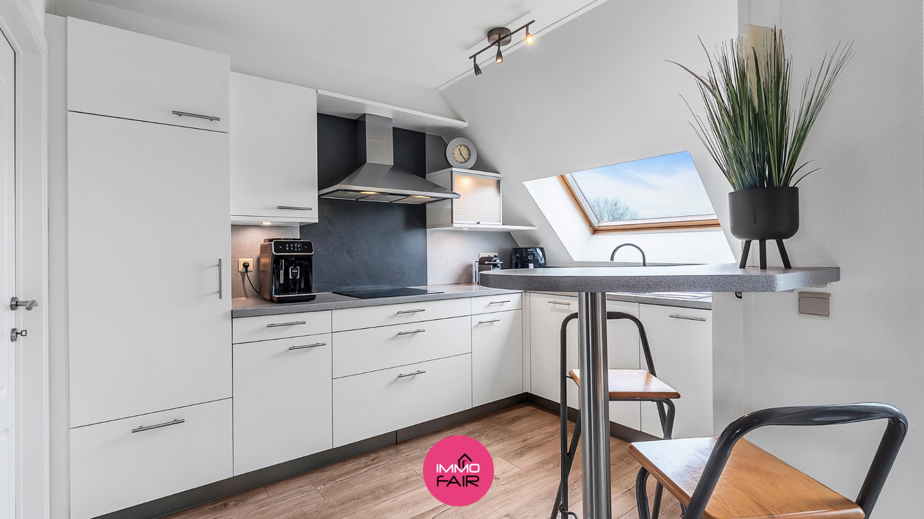 Ruim duplex appartement in kleinschalige residentie op toplocatie in Maasmechelen - foto 5