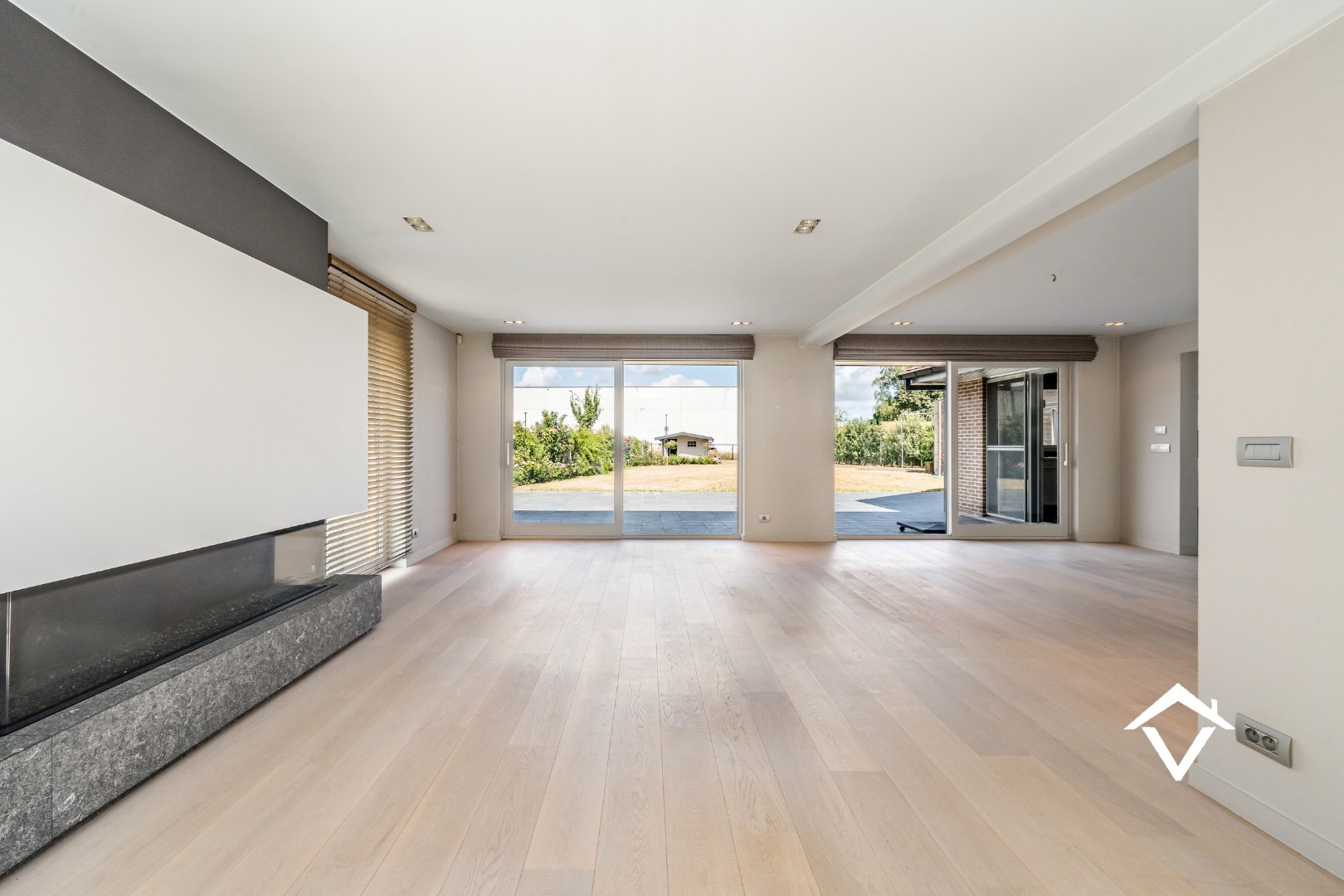 Alleenstaande woning met polyvalent bijgebouw te Zedelgem - foto 5