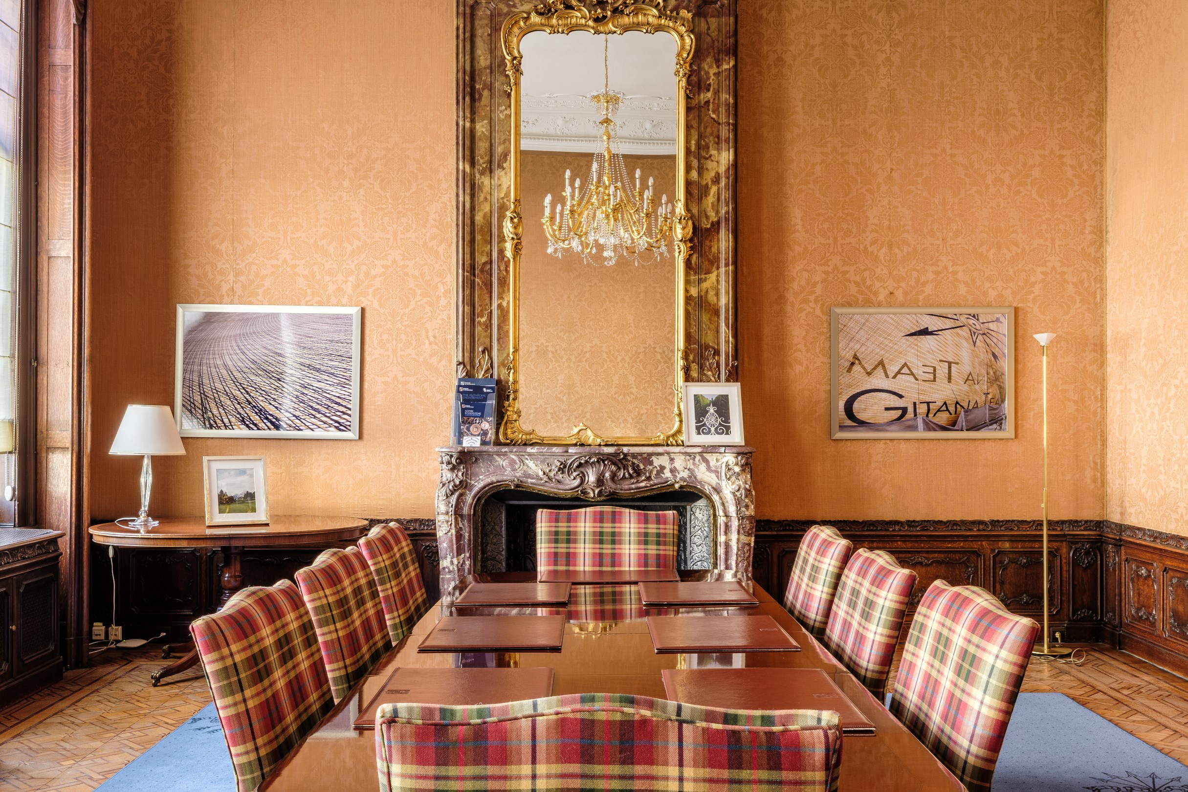 Prestigieus en veelzijdig vastgoed te koop - foto 3