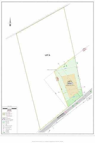 Bent u op zoek naar een uitzonderlijk stuk grond om uw droomwoning te realiseren? Dan is dit unieke perceel precies wat u zoekt. Met een totale oppervlakte van 5.817 m², waarvan 959 m² bouwgrond en 4.858 m² agrarisch gebied, geniet u hier van ruimte, rust en prachtige landelijke vergezichten.<br /><br />Het perceel is bestemd voor de bouw van een alleenstaande nieuwbouwvilla. De bouwmogelijkheden laten een bouwdiepte van 20 meter toe bij één bouwlaag. Kiest u voor een woning met twee bouwlagen, dan bedraagt de maximale bouwdiepte 15 meter op het gelijkvloers en 12 meter op de verdieping.<br /><br />Dankzij de combinatie van bouwgrond met achterliggend agrarisch gebied biedt deze eigendom een bijzonder open en groen karakter, ideaal voor wie houdt van privacy, natuur en een landelijke woonomgeving.<br /><br />Een zeldzame opportuniteit voor wie ruim en rustig wil wonen, met alle mogelijkheden om een prachtige villa te realiseren op een unieke locatie.<br />OU28644