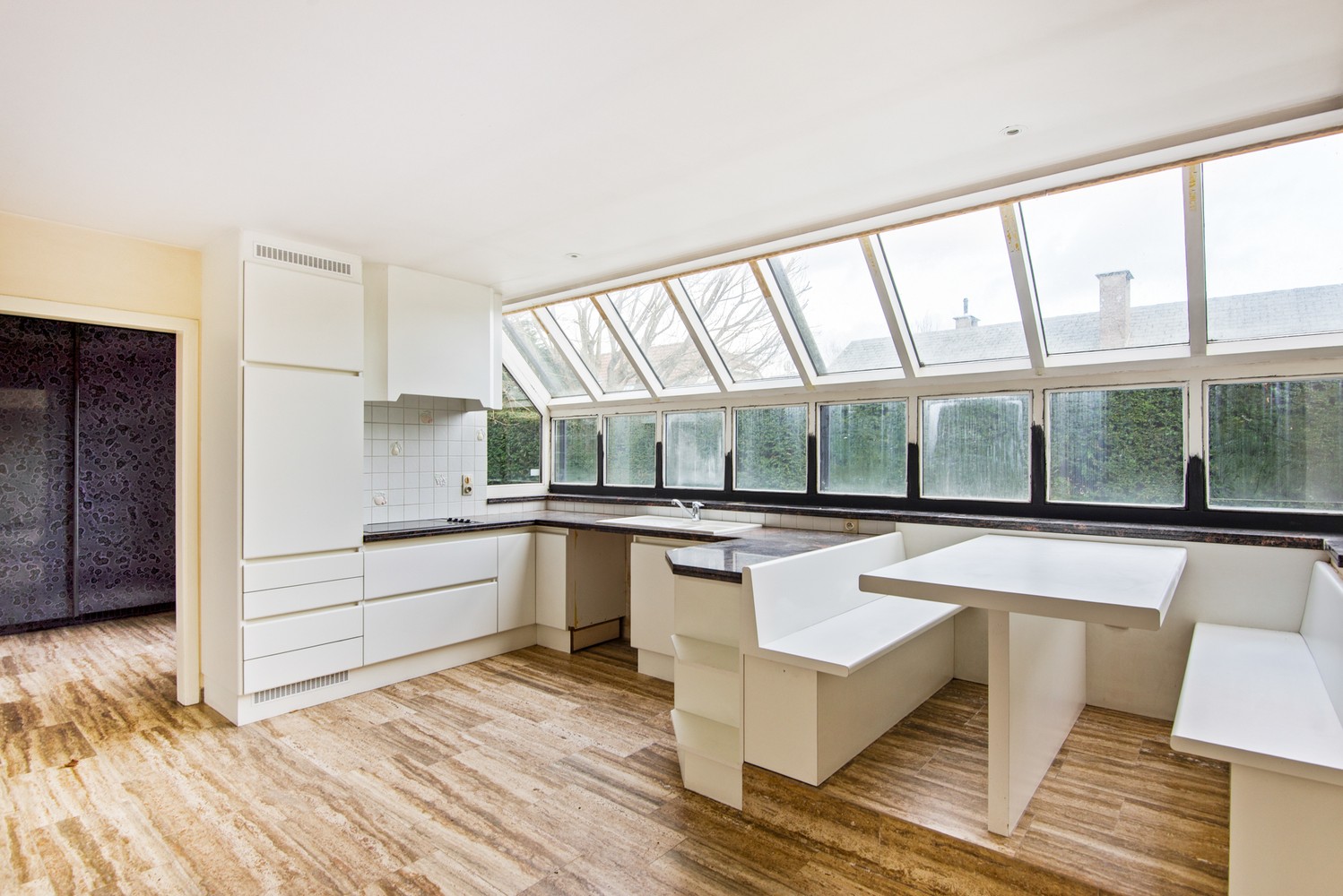 Karaktervolle gezinswoning met tal van mogelijkheden op centrale locatie in Hove - foto 4